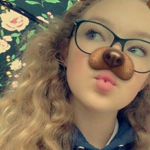 Meet your Posher, Sam